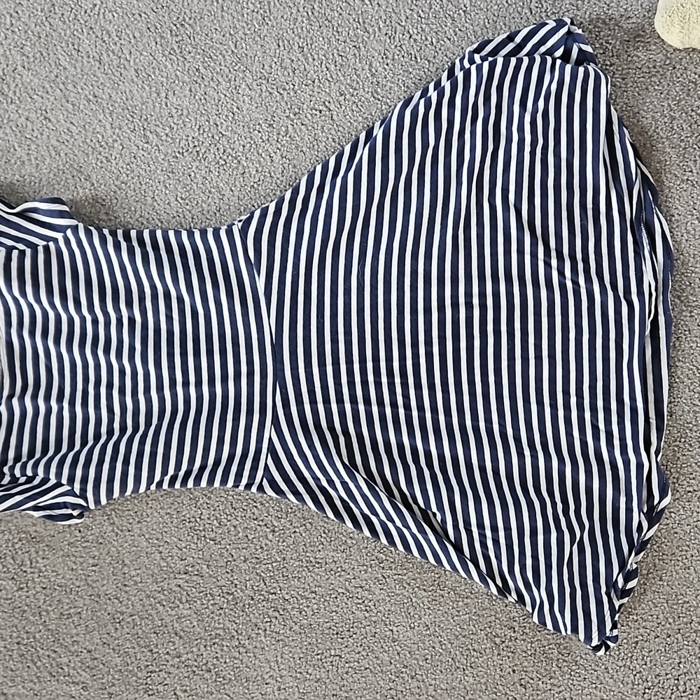 Abercrombie and Fitch dress size small